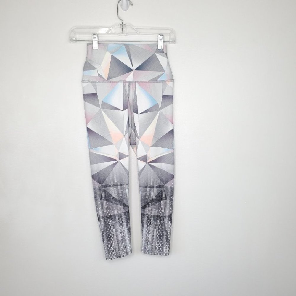 Evolution and Creation Pastel Geometric Leggings Cropped or Capri, S